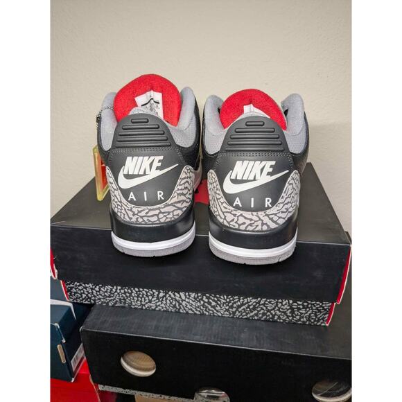 Air Jordan 3 Retro OG Black Cement 2018 Size 10 w/ OG Box main image 8